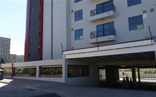 2 Bedroom Apartment in Observatory