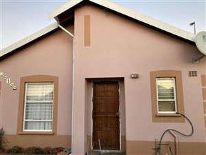 3 Bed Townhouse in Bloemfontein