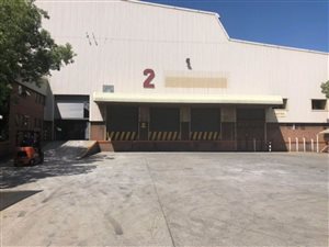 6735 m² Industrial space in Alrode