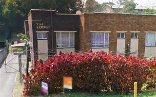 0.5 Bedroom Apartment in Pinetown Central