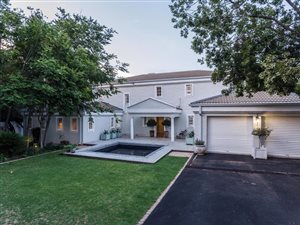 4 Bed House in Fourways Gardens