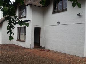 400 m² Commercial space in Dunkeld