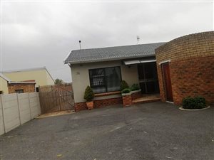 4 Bed House in Glenhaven