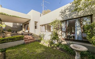 4 Bedroom Cluster in Cedar Lakes