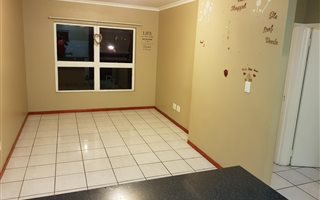 2 Bedroom Apartment in Kraaifontein Central
