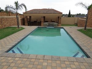 3 Bed Simplex in Bartlett