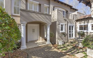 3 Bedroom House in Dainfern Valley
