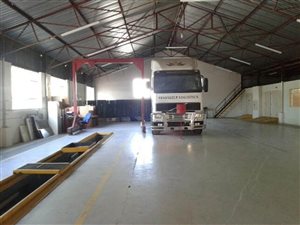 13330 m² Industrial space in New State Area
