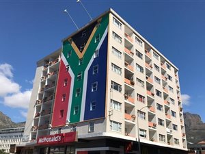 2 Bed Apartment in Gardens