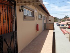 2 Bed Apartment in Edenglen