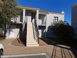 2 Bed Apartment in Somerset Ridge