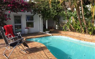 3 Bedroom House in Hout Bay and surrounds