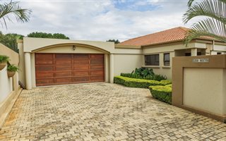 3 Bedroom House in Montana Park