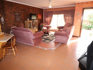 3 Bed Townhouse in Gardenia Park