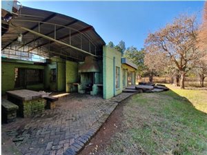 3.6 ha Farm in Unitas Park