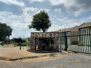 2 Bed Townhouse in Ravenswood
