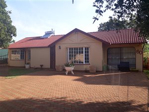 2 Bed House in Oberholzer