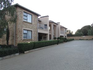 2 Bedroom Townhouse in Randpoort