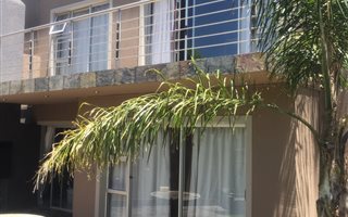 3 Bedroom House in Gholfsig
