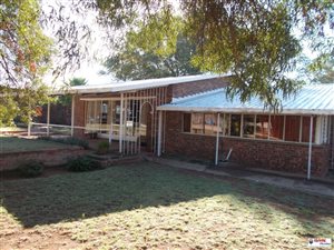 12.5 ha Farm in Onderstepoort