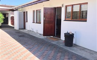 3 Bedroom House in Westcliff