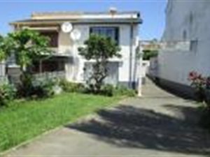 3 Bedroom House in Lotus Park