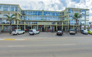 2 Bedroom Apartment in Jeffreys Bay