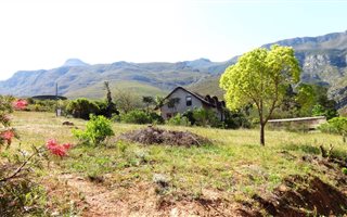 1273 m² Land available in Greyton