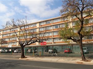 1.5 Bed Apartment in Villieria