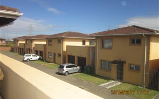 2 Bedroom Townhouse in Arboretum