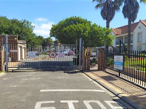 2 Bed Apartment in Durbanville Central