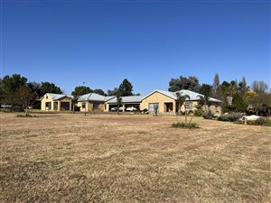 1.6 ha Farm in Benoni North