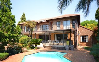 5 Bedroom House in Boskruin