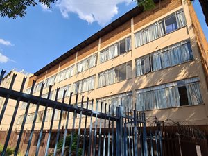 1200 m² Commercial space in Sunnyside