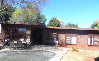 3 Bedroom House in Carenvale