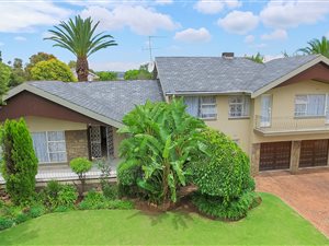 4 Bed House in Edenglen
