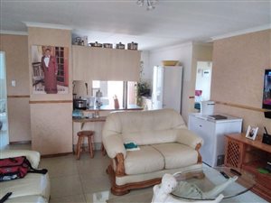 3 Bed House in Vista Park