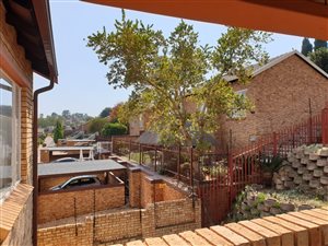2 Bed Townhouse in Wilgeheuwel
