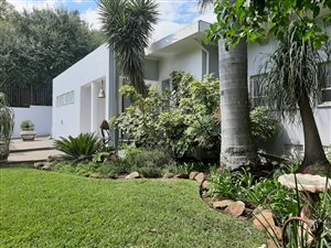 4 Bed House in Elandsrand