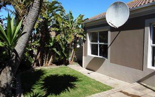 3 Bedroom House in Blouberg Sands