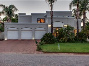 4 Bed House in Featherbrooke Estate