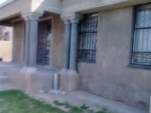 3 Bed House in Osizweni