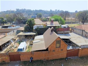 6 Bed House in Johannesburg Central