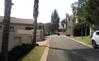 3 Bedroom Cluster in Lynnwood Ridge
