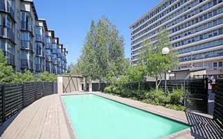 0.5 Bedroom Apartment in Braamfontein