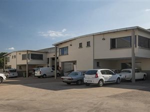 1084 m² Industrial space in Shakas Head