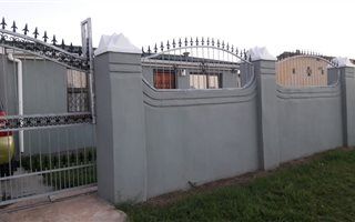 2 Bedroom House in Motherwell