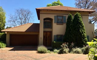 4 Bedroom Townhouse in Brooklyn