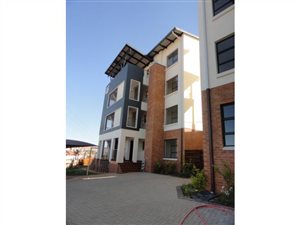 2 Bed Apartment in Greenstone Gate