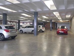 825 m² Commercial space in Kyalami